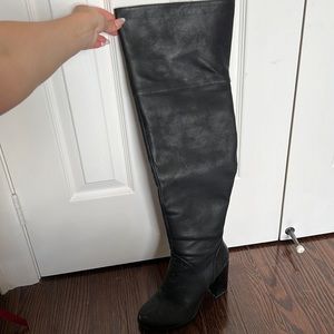 CALL IT SPRING Black Knee High Boots - Size 8